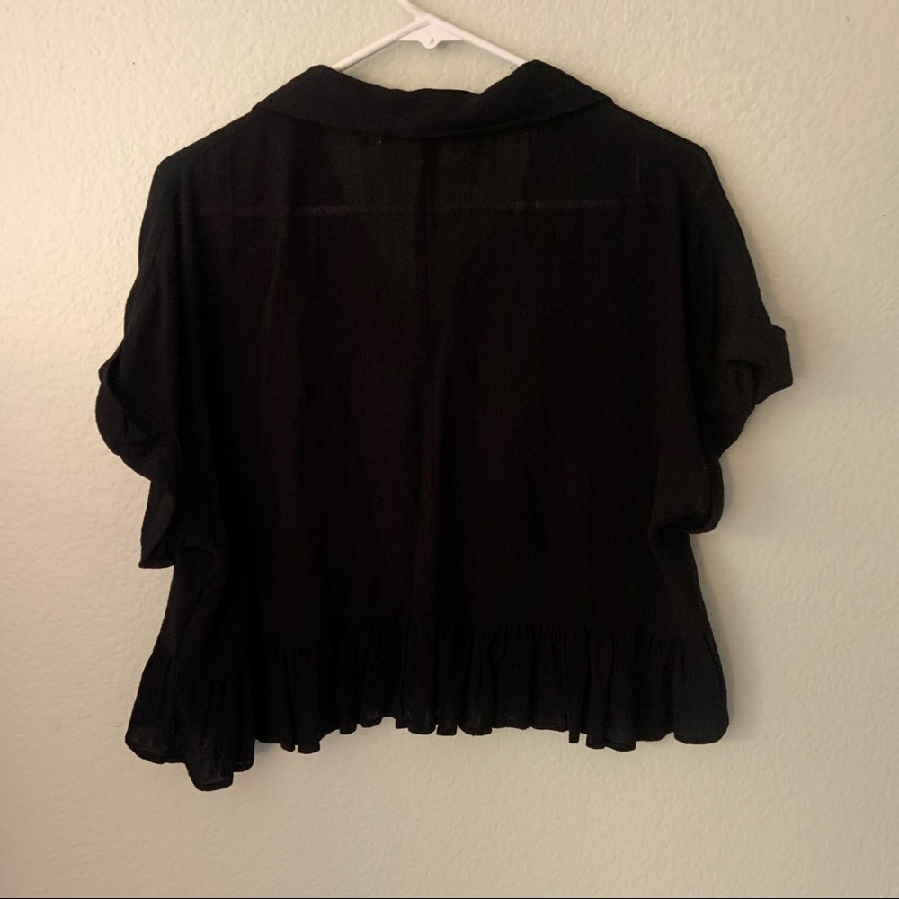 Cropped Button Up - Picture 2 of 3